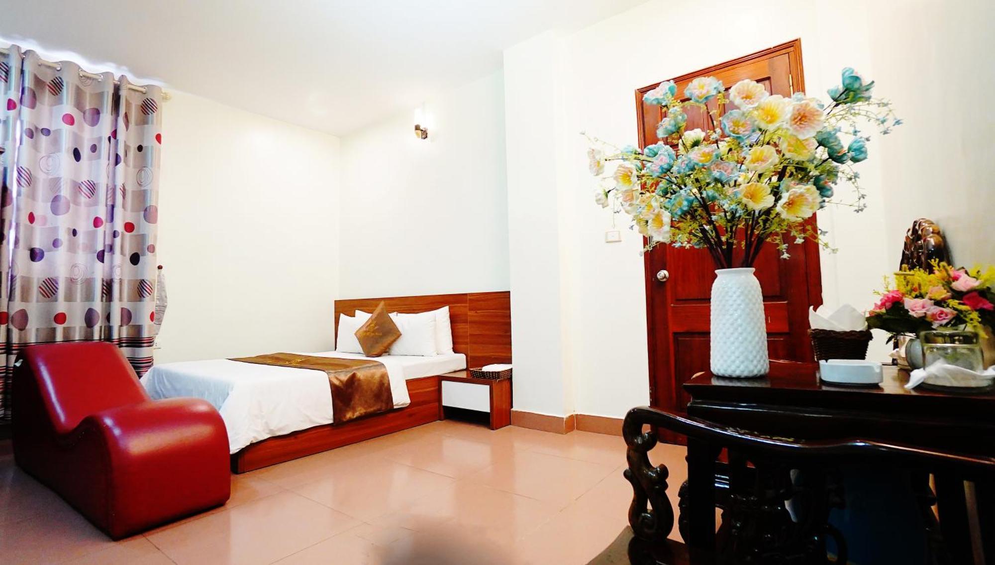Ho Sen Xanh Hotel Hanoi Bagian luar foto
