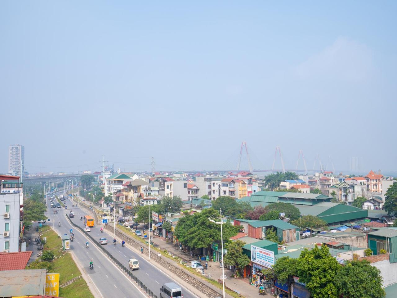Ho Sen Xanh Hotel Hanoi Bagian luar foto